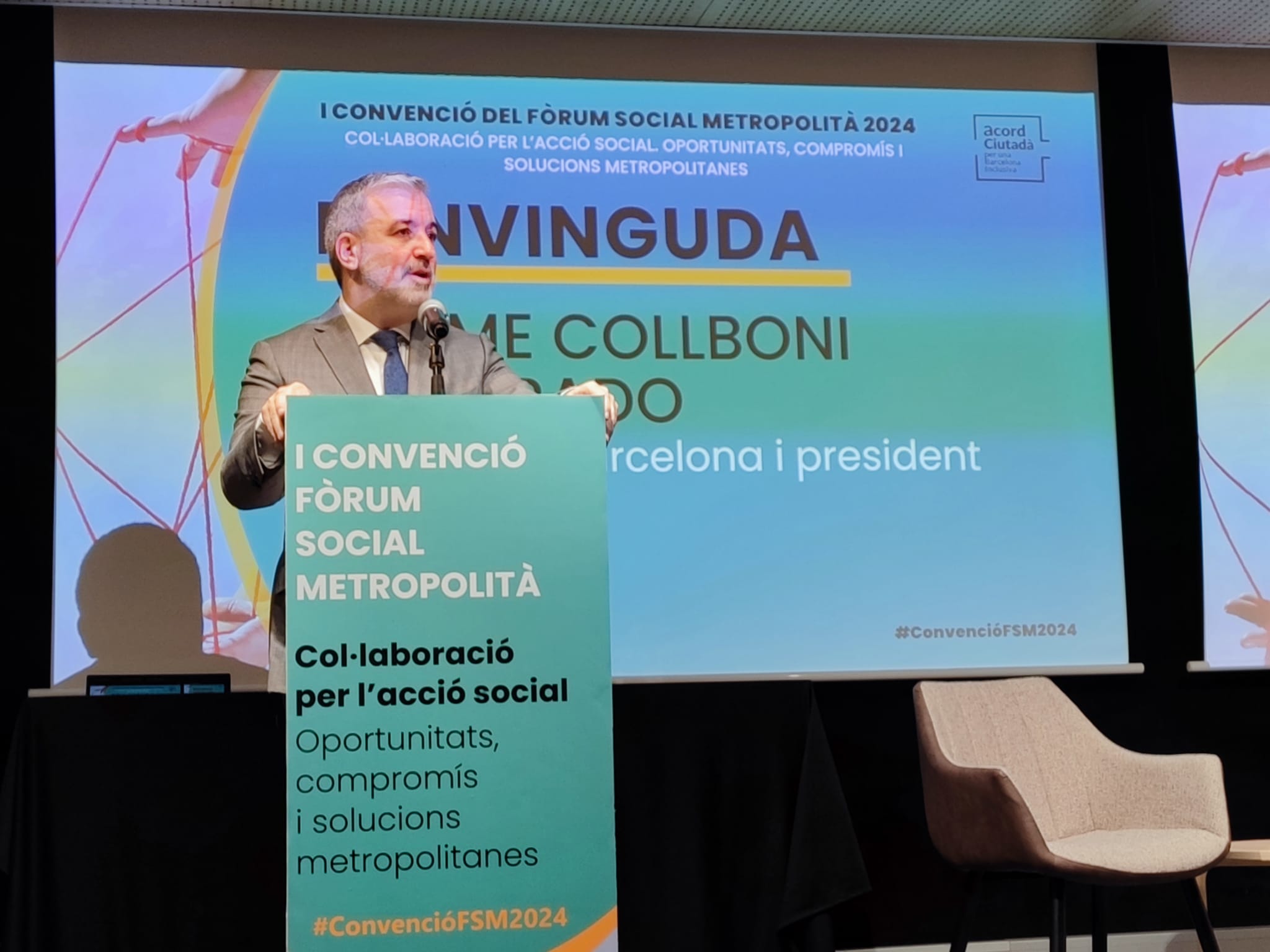 Jaume Collboni dona la benvinguda durant la I Convenció del Fòrum Social Metropolità